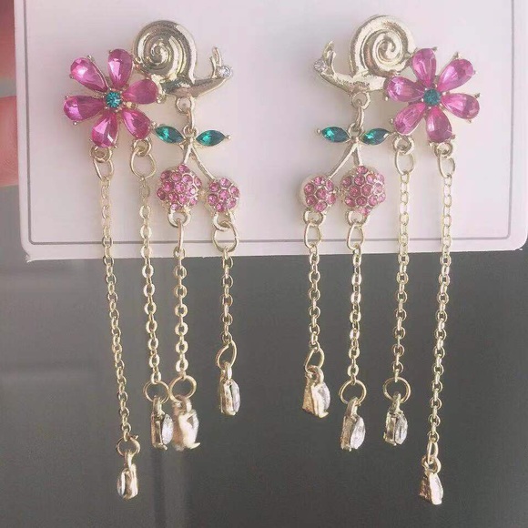 Cute snail silver needle long tassel zircon earr - Picture 4 of 6